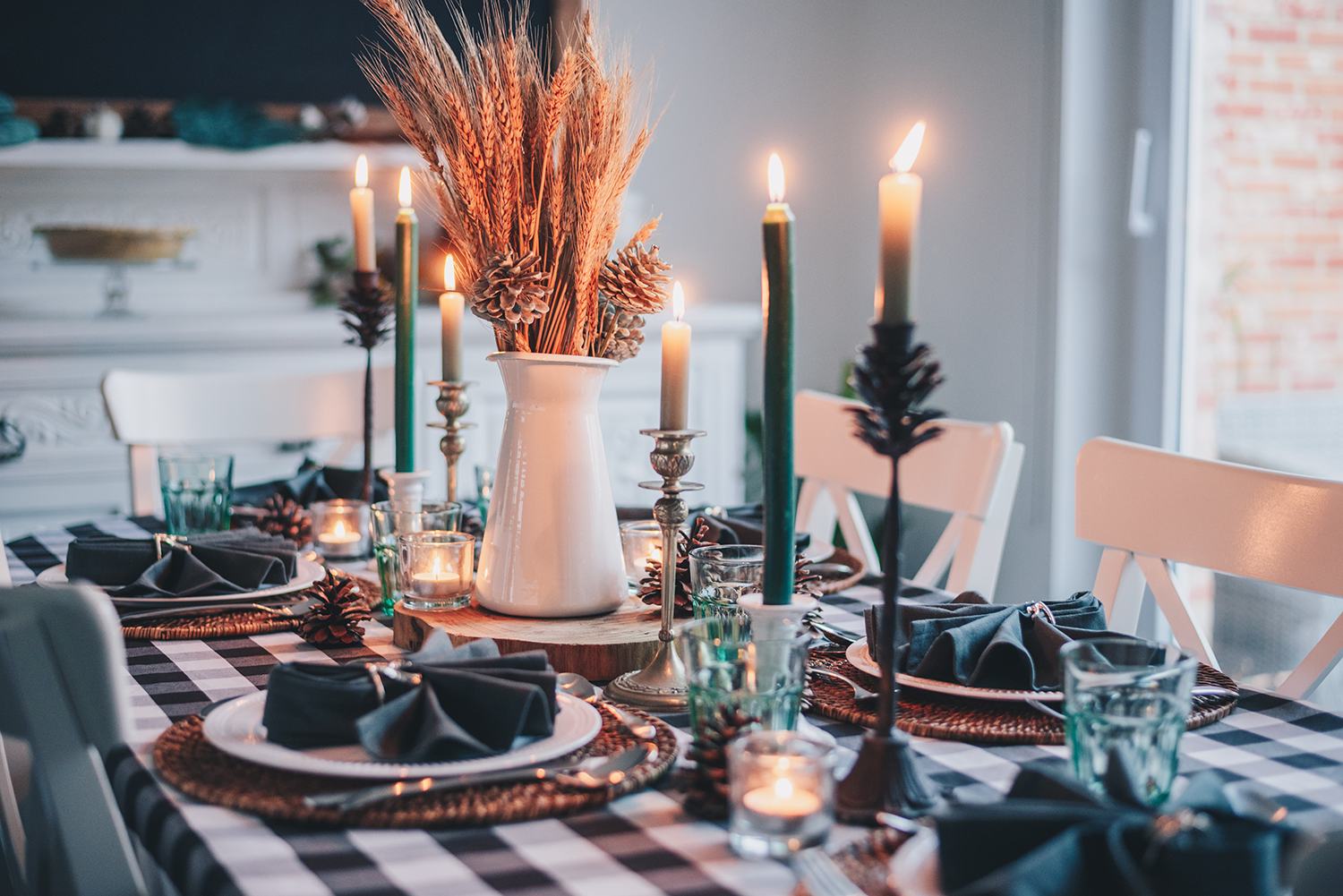 8 Easy Tips to Get Your Home Cozy for Thanksgiving I Cloth & Stitch